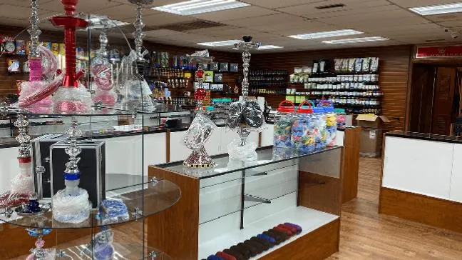 Tobacco accessories near Rushville 64484